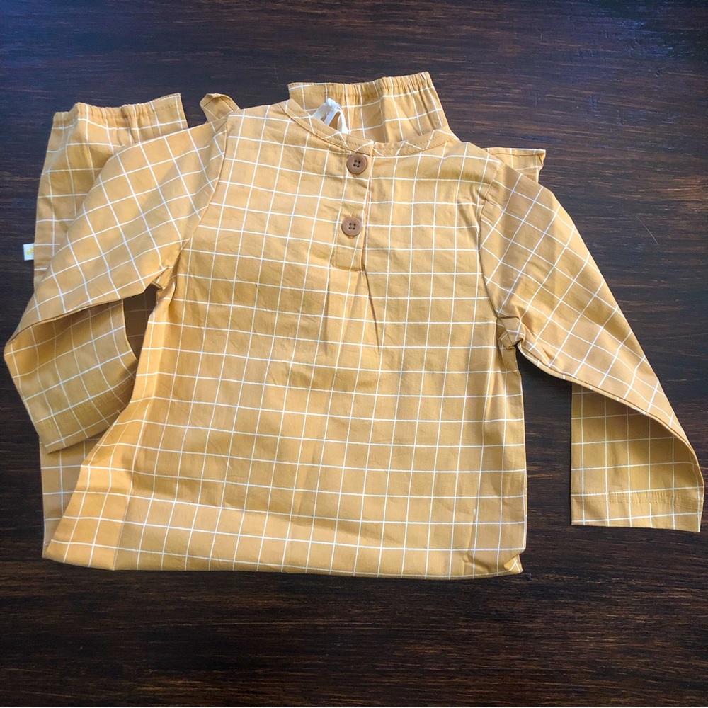 NWT Hallmark Baby Ruffle Overalls - Picture 4 of 4